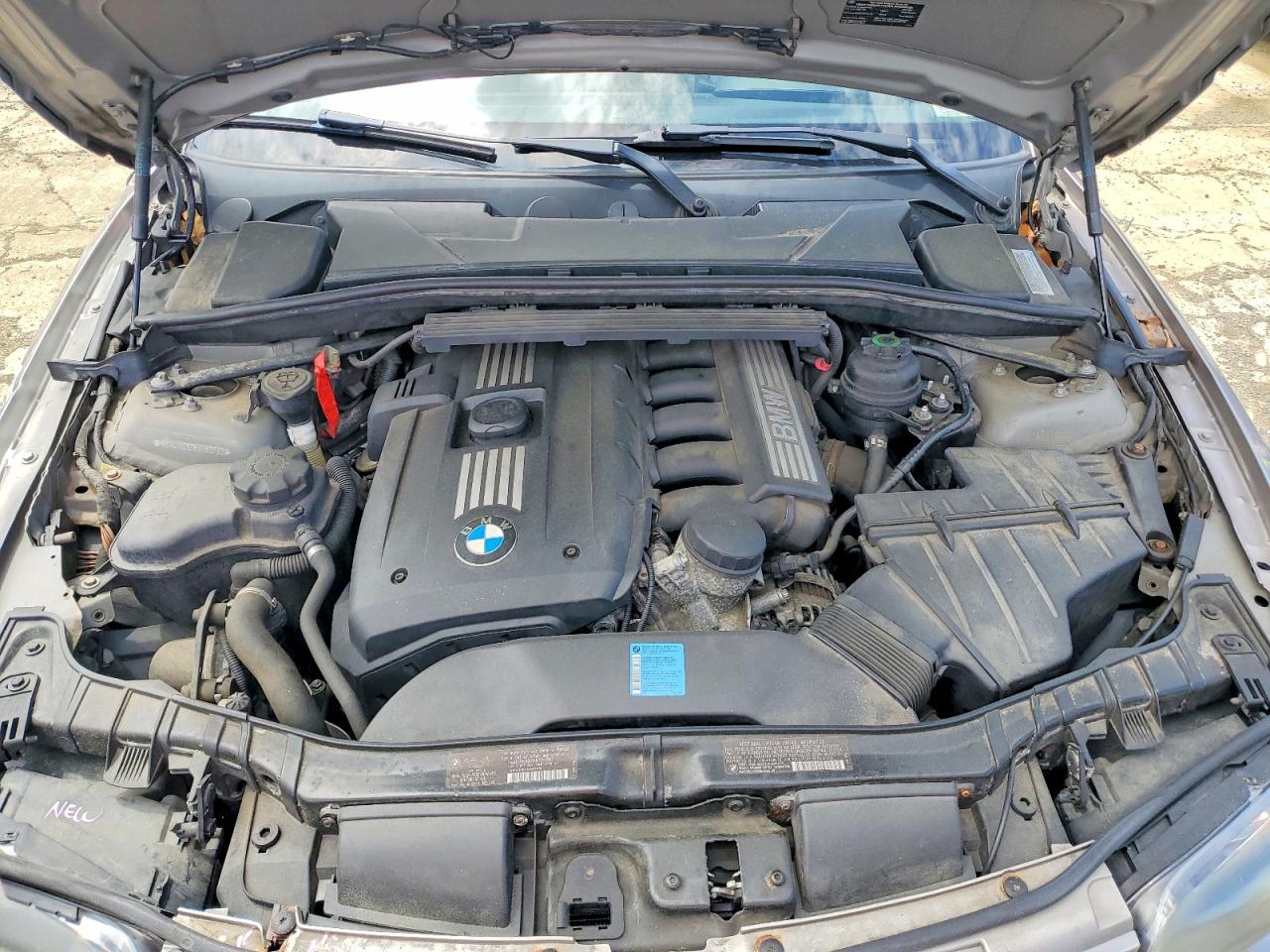 2011 BMW 128