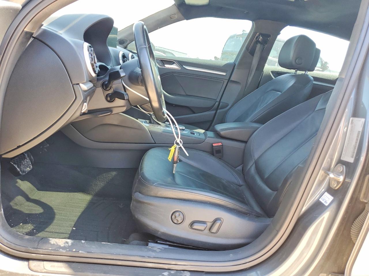 2016 AUDI A3