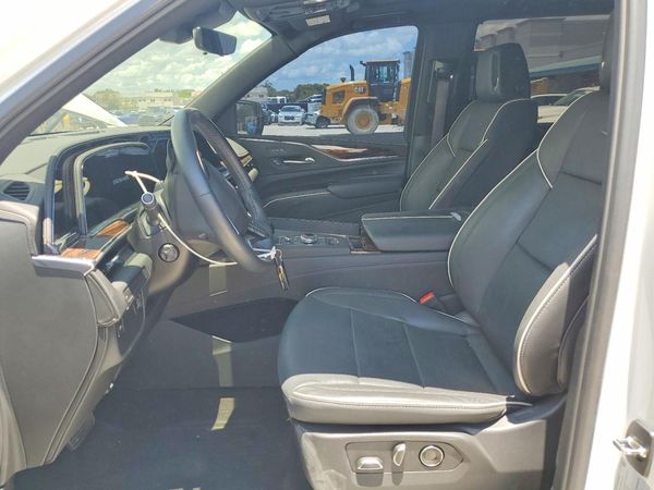 2024 CADILLAC ESCALADE Premium Luxury