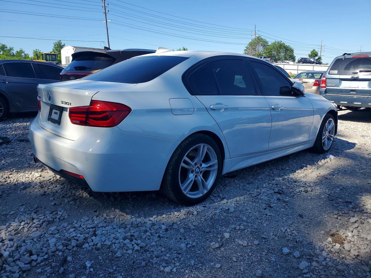2018 BMW 330