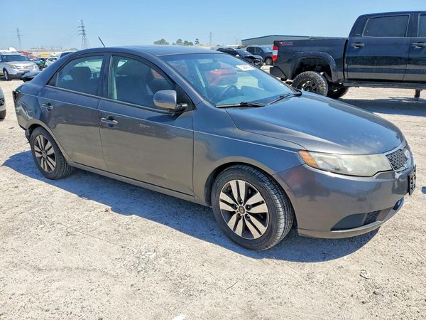2013 KIA FORTE EX
