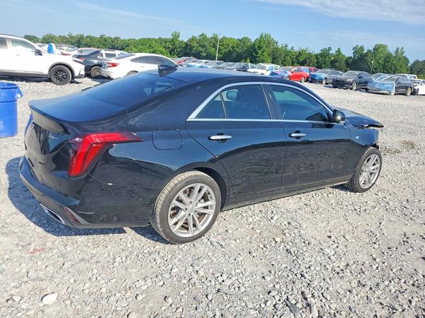 2022 CADILLAC CT4