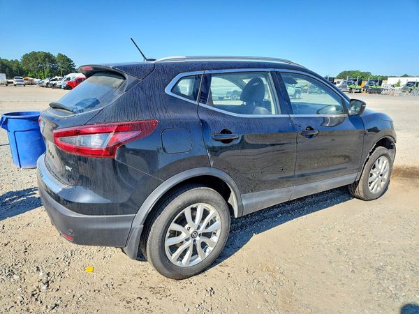 2021 NISSAN ROGUE SPORT SL