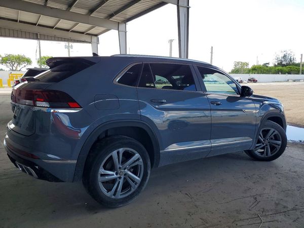 2024 VOLKSWAGEN ATLAS CROSS SPORT 4Motion SEL R-Line