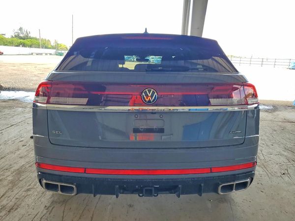 2024 VOLKSWAGEN ATLAS CROSS SPORT 4Motion SEL R-Line