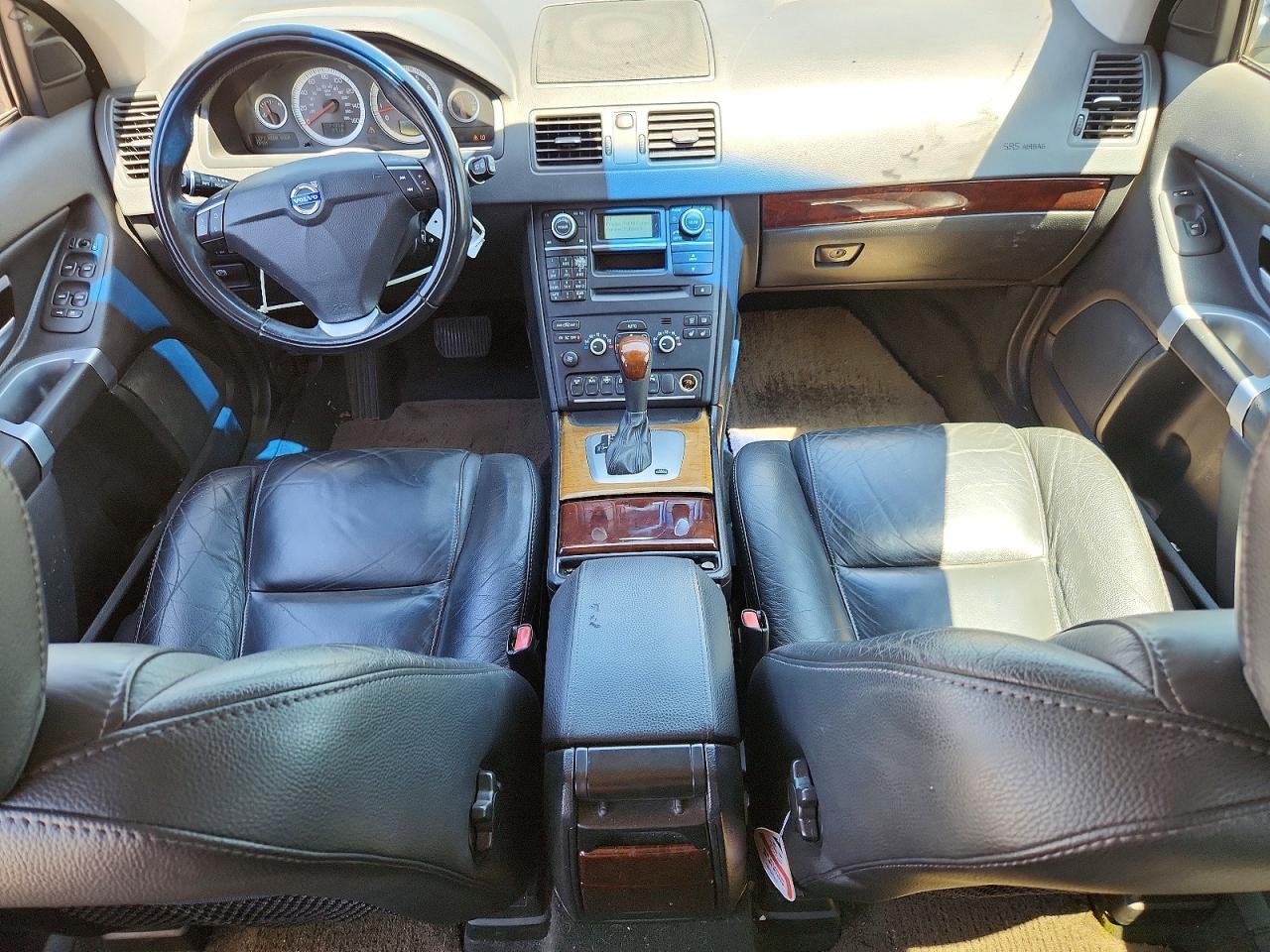 2014 VOLVO XC90