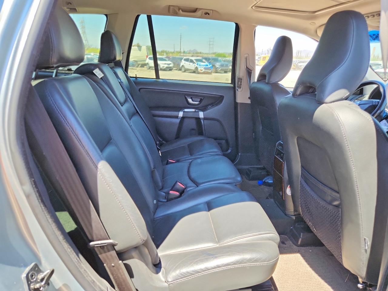 2014 VOLVO XC90