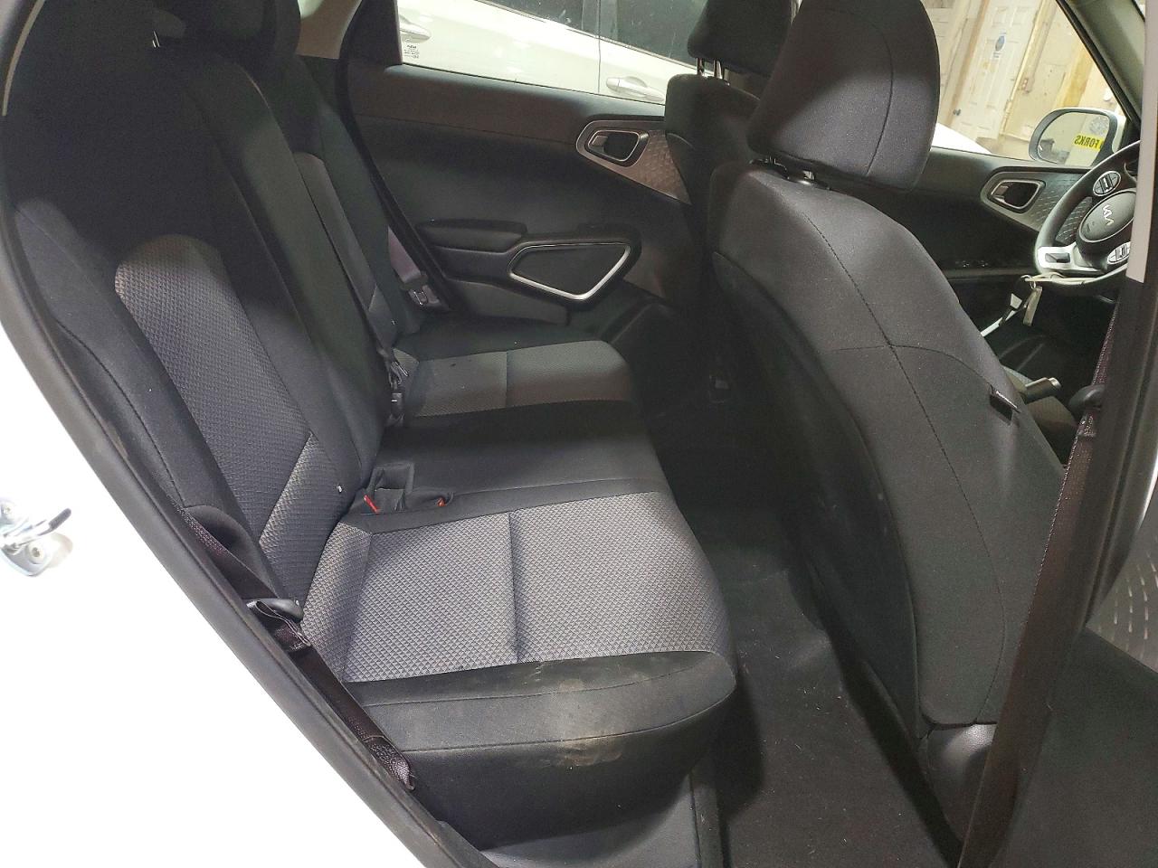 2025 KIA SOUL LX, S