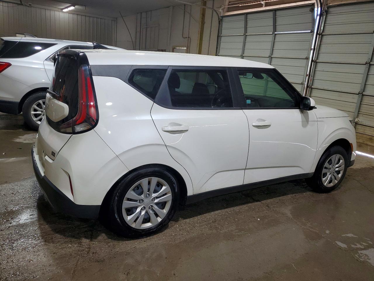 2025 KIA SOUL LX, S