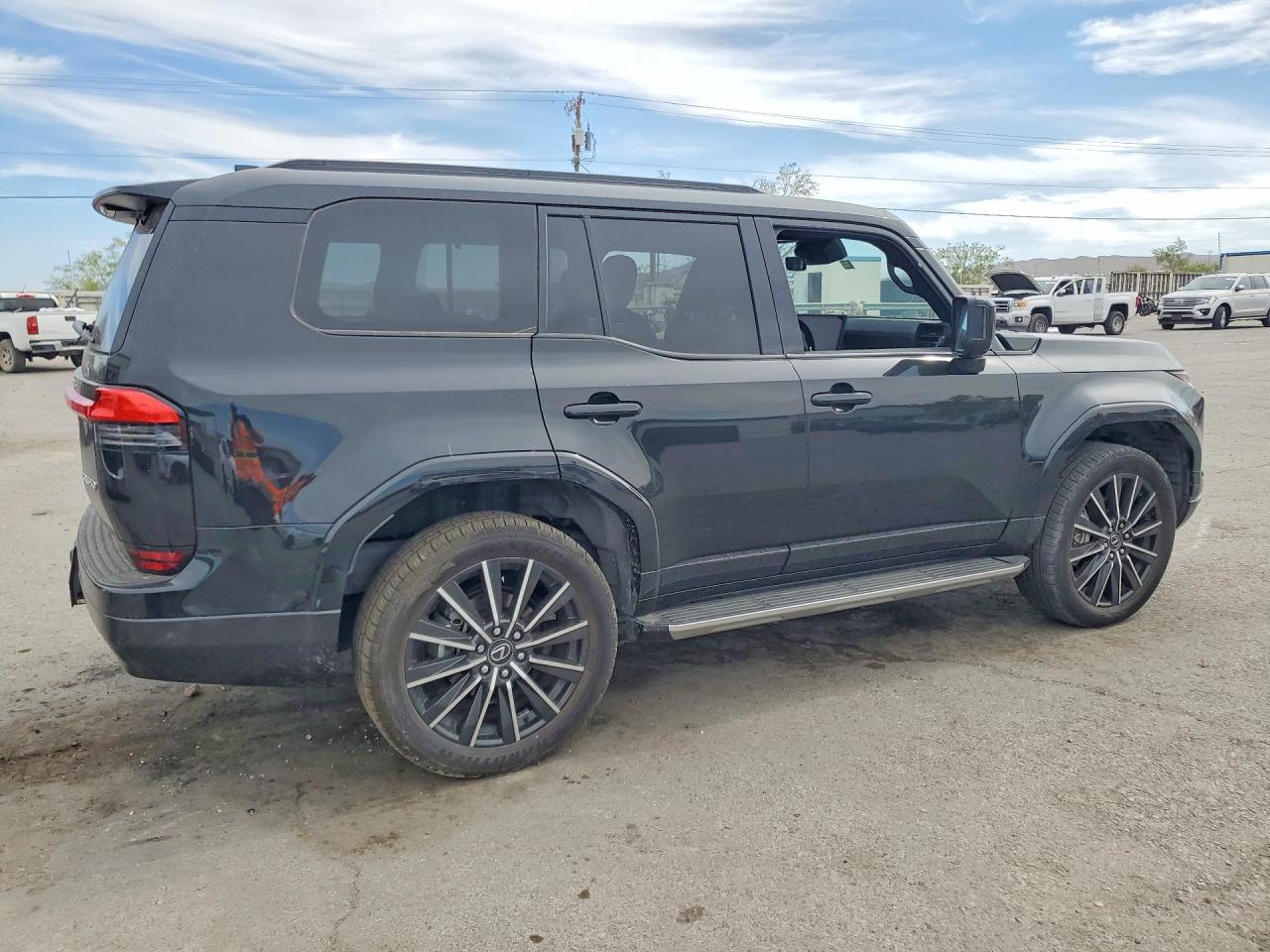 2024 LEXUS GX 550
