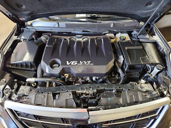 2013 CADILLAC XTS Premium