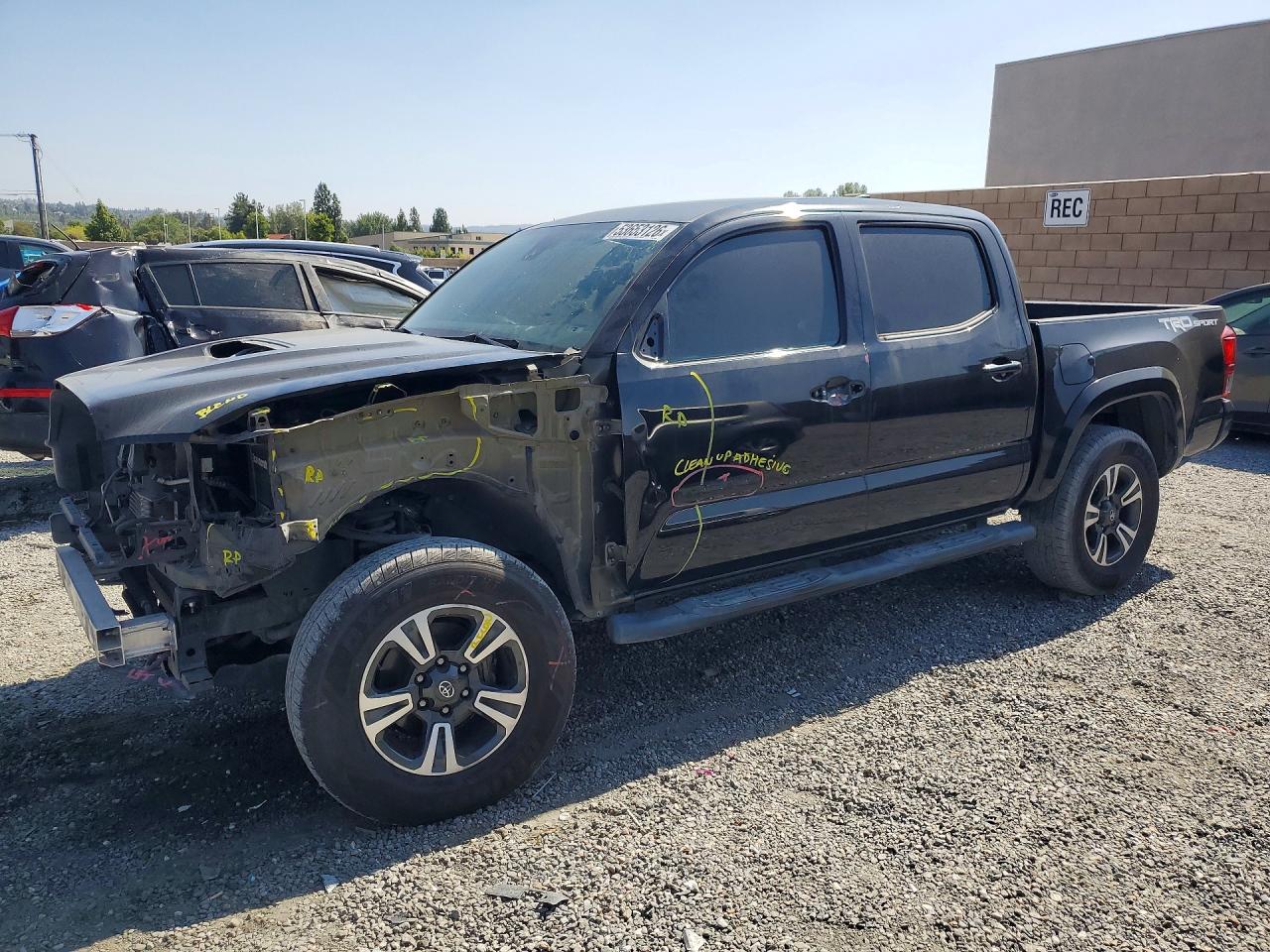 2019 TOYOTA TACOMA SR5