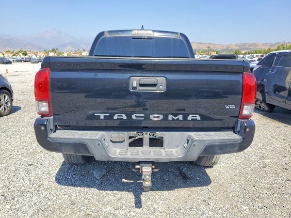 2019 TOYOTA TACOMA SR5