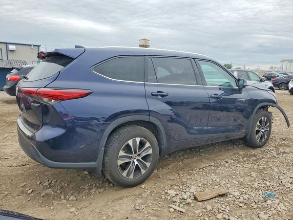 2020 TOYOTA HIGHLANDER