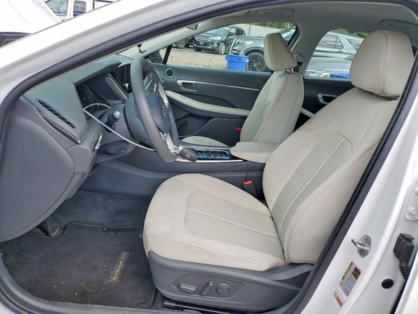 2023 HYUNDAI SONATA