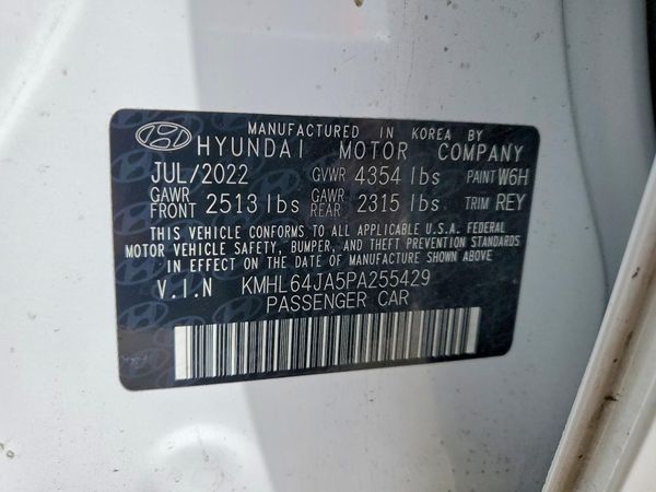 2023 HYUNDAI SONATA
