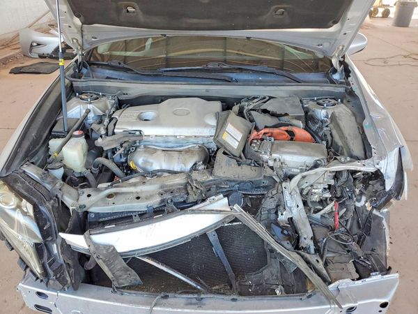 2016 LEXUS ES 300h