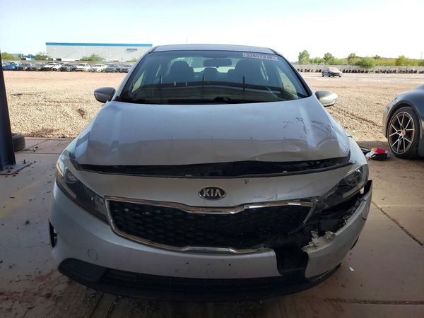 2017 KIA FORTE