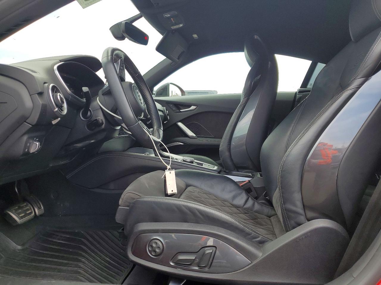 2019 AUDI TT quattro