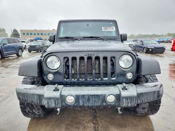 2015 JEEP WRANGLER UNLIMITED SAHARA 4X4