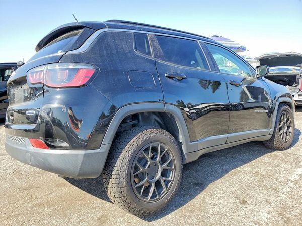 2020 JEEP COMPASS
