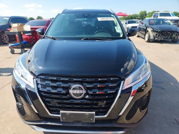 2022 NISSAN KICKS SV