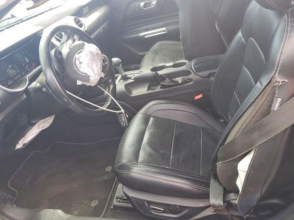 2019 FORD MUSTANG I4 Coupe