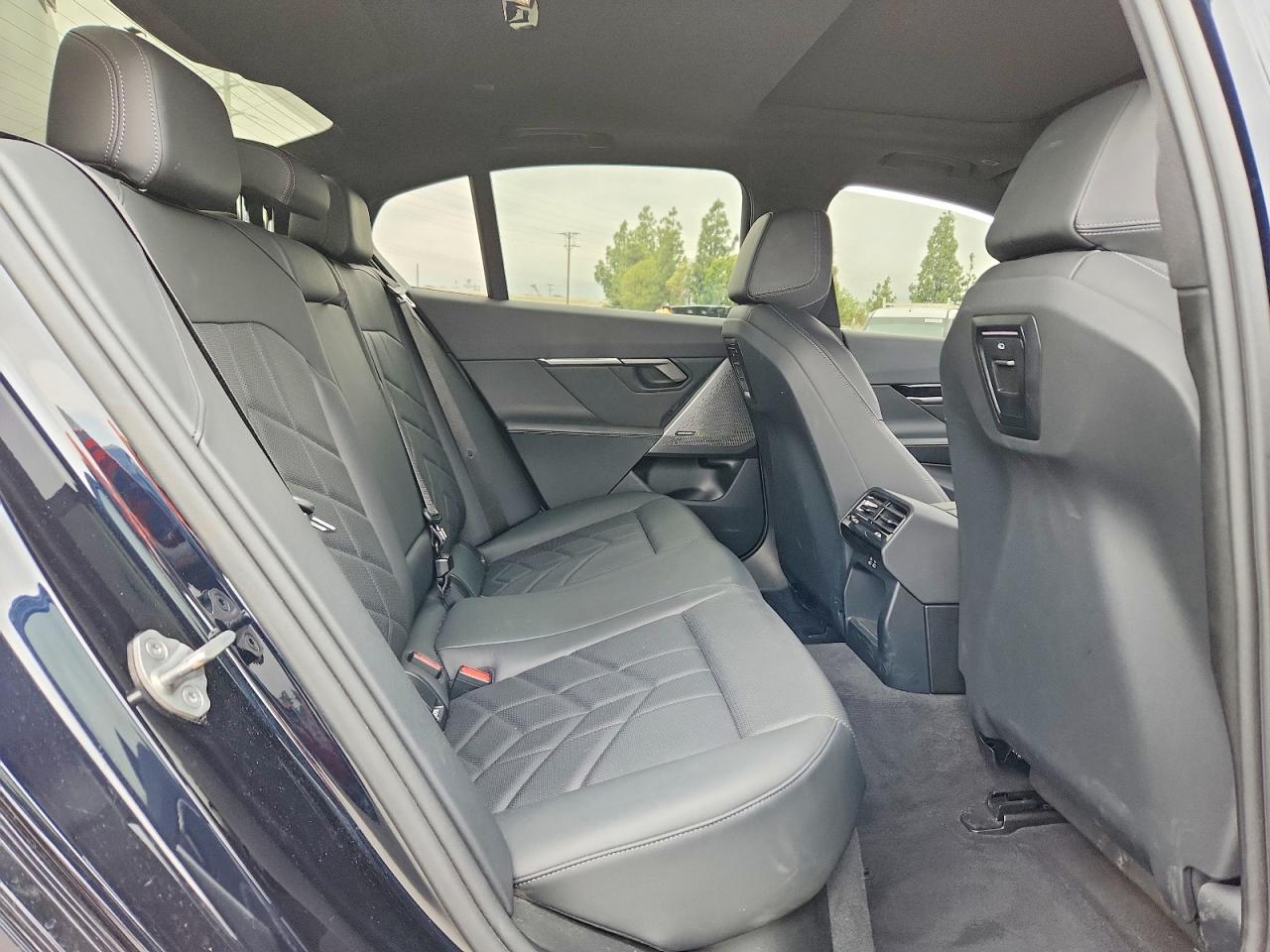 2024 BMW 530 xDrive