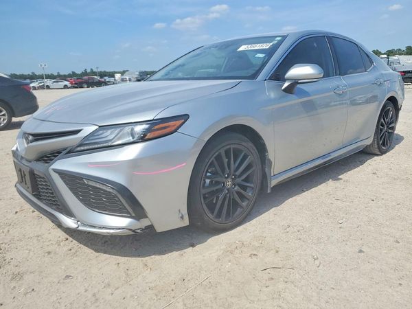 2023 TOYOTA CAMRY