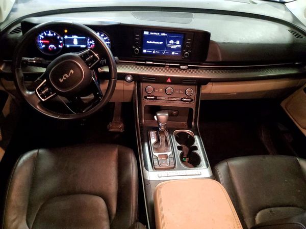 2022 KIA CARNIVAL