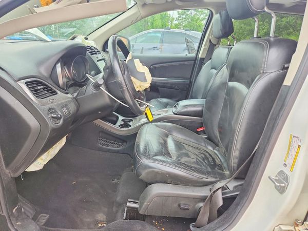 2018 DODGE JOURNEY Crossroad (M,U,C)