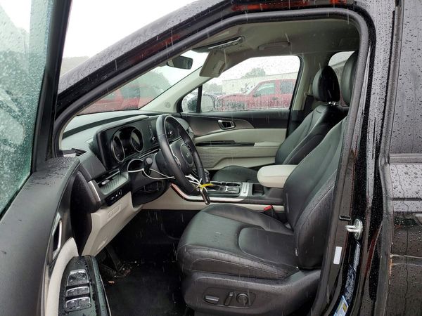 2024 KIA CARNIVAL