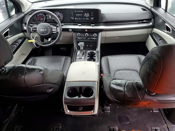 2024 KIA CARNIVAL