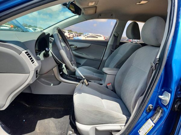 2012 TOYOTA COROLLA