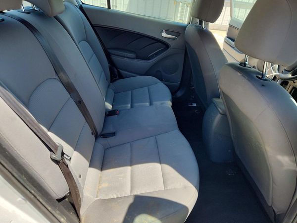 2017 KIA FORTE LX Base