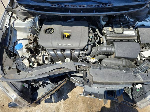 2017 KIA FORTE LX Base