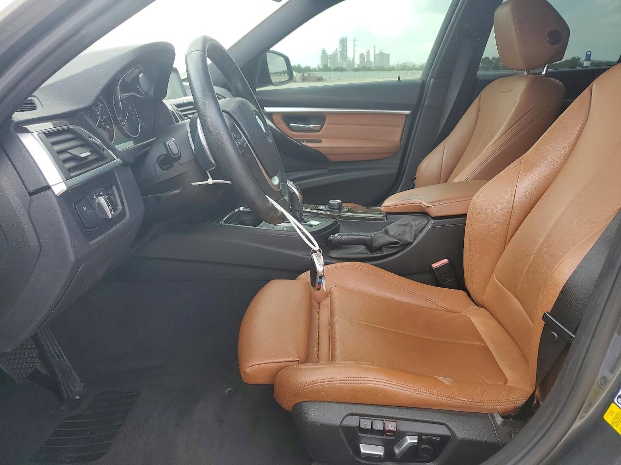 2017 BMW 330