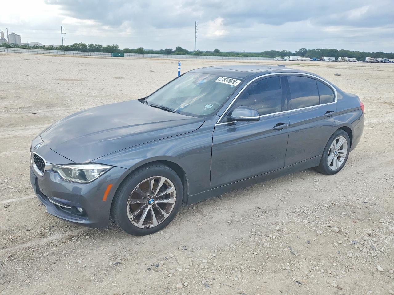 2017 BMW 330