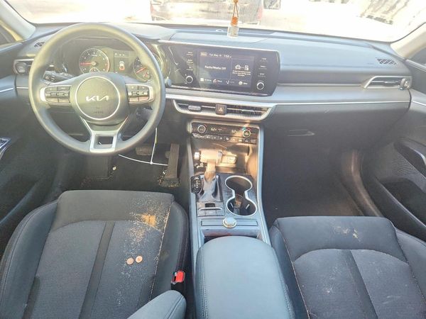 2022 KIA K5 LX