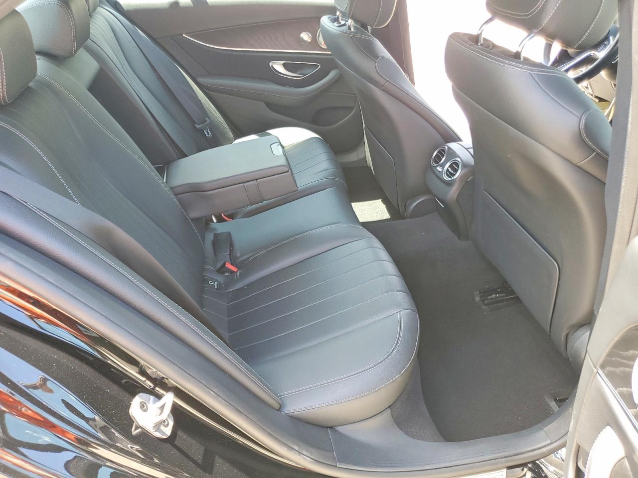 2022 MERCEDES-BENZ E E350