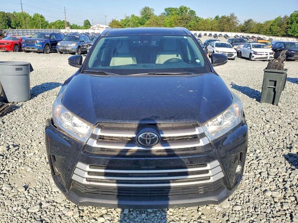 2019 TOYOTA HIGHLANDER SE/XLE