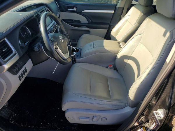 2019 TOYOTA HIGHLANDER SE/XLE