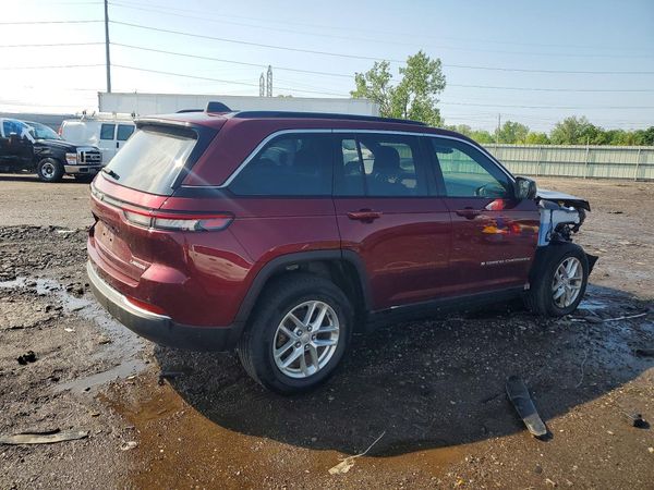2024 JEEP GRAND CHEROKEE LAREDO 4X4