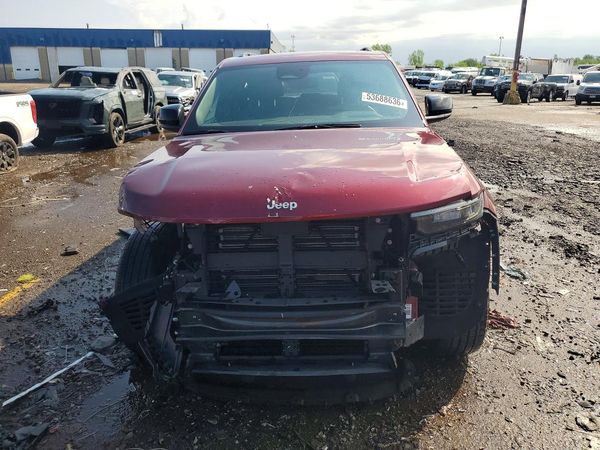 2024 JEEP GRAND CHEROKEE LAREDO 4X4