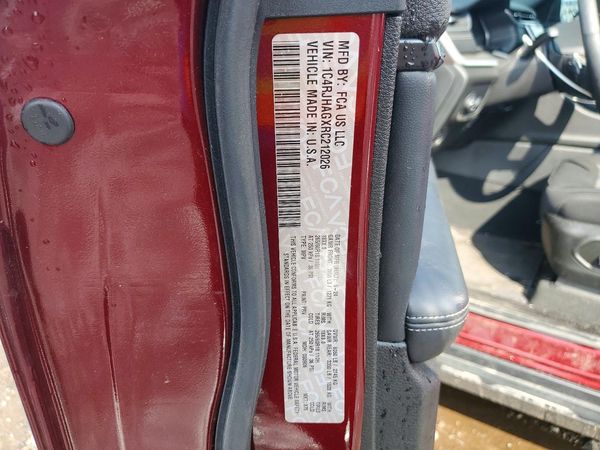 2024 JEEP GRAND CHEROKEE LAREDO 4X4