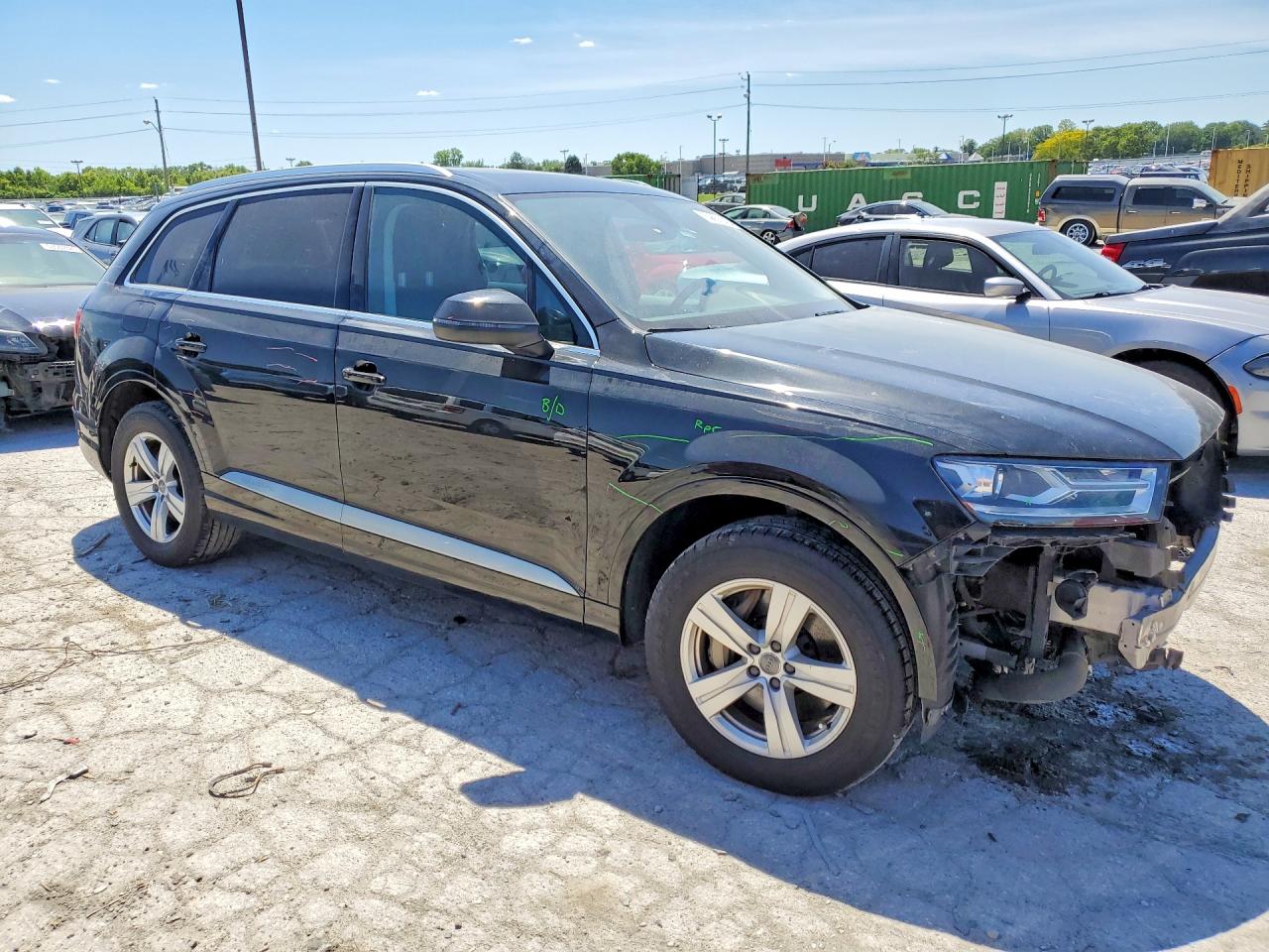 2018 AUDI Q7 quattro Premium Plus