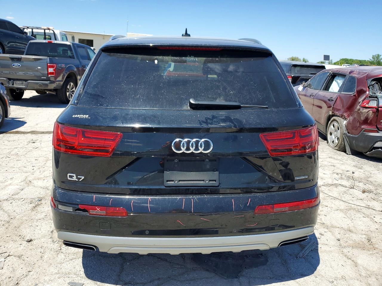 2018 AUDI Q7 quattro Premium Plus