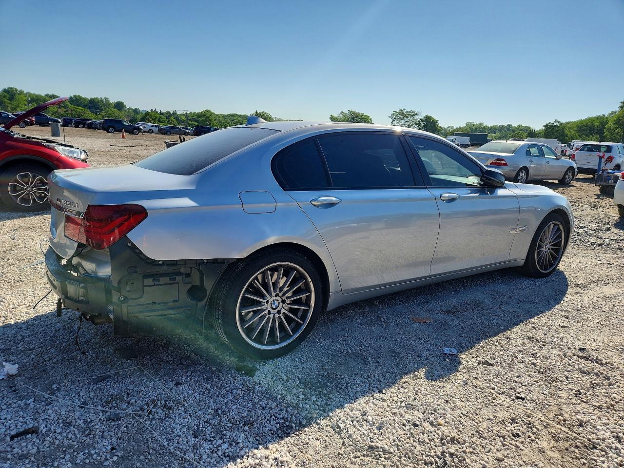 2014 BMW 750
