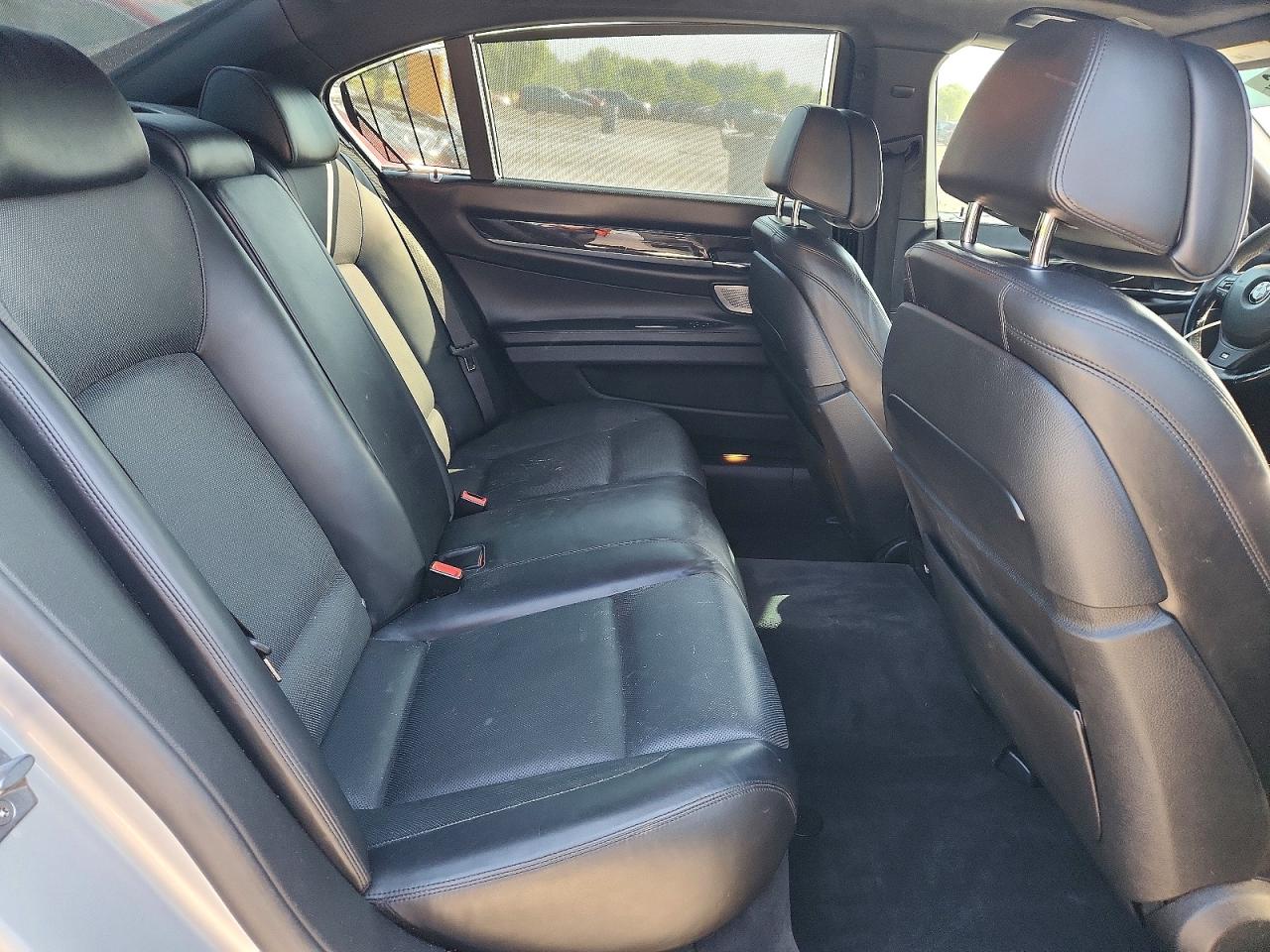 2014 BMW 750