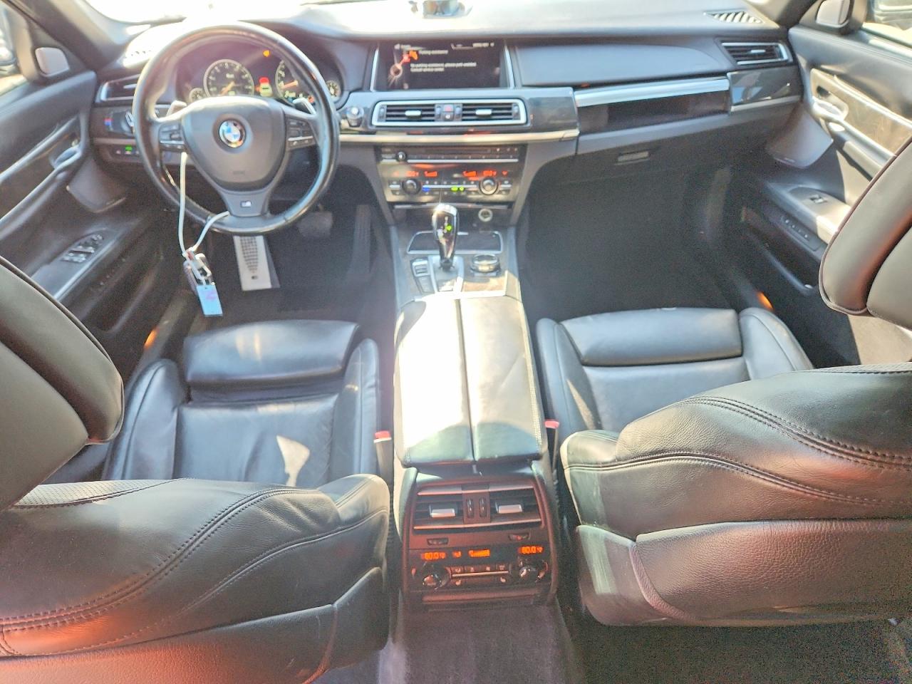2014 BMW 750